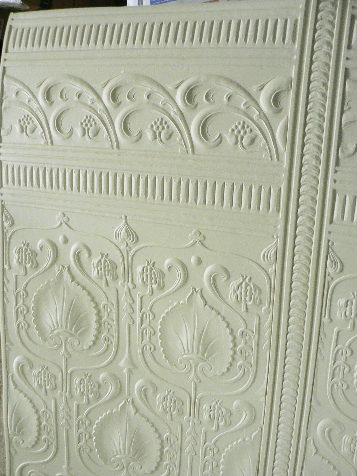 Free download Embossed Lincrusta Paintable wall covering wallpaper