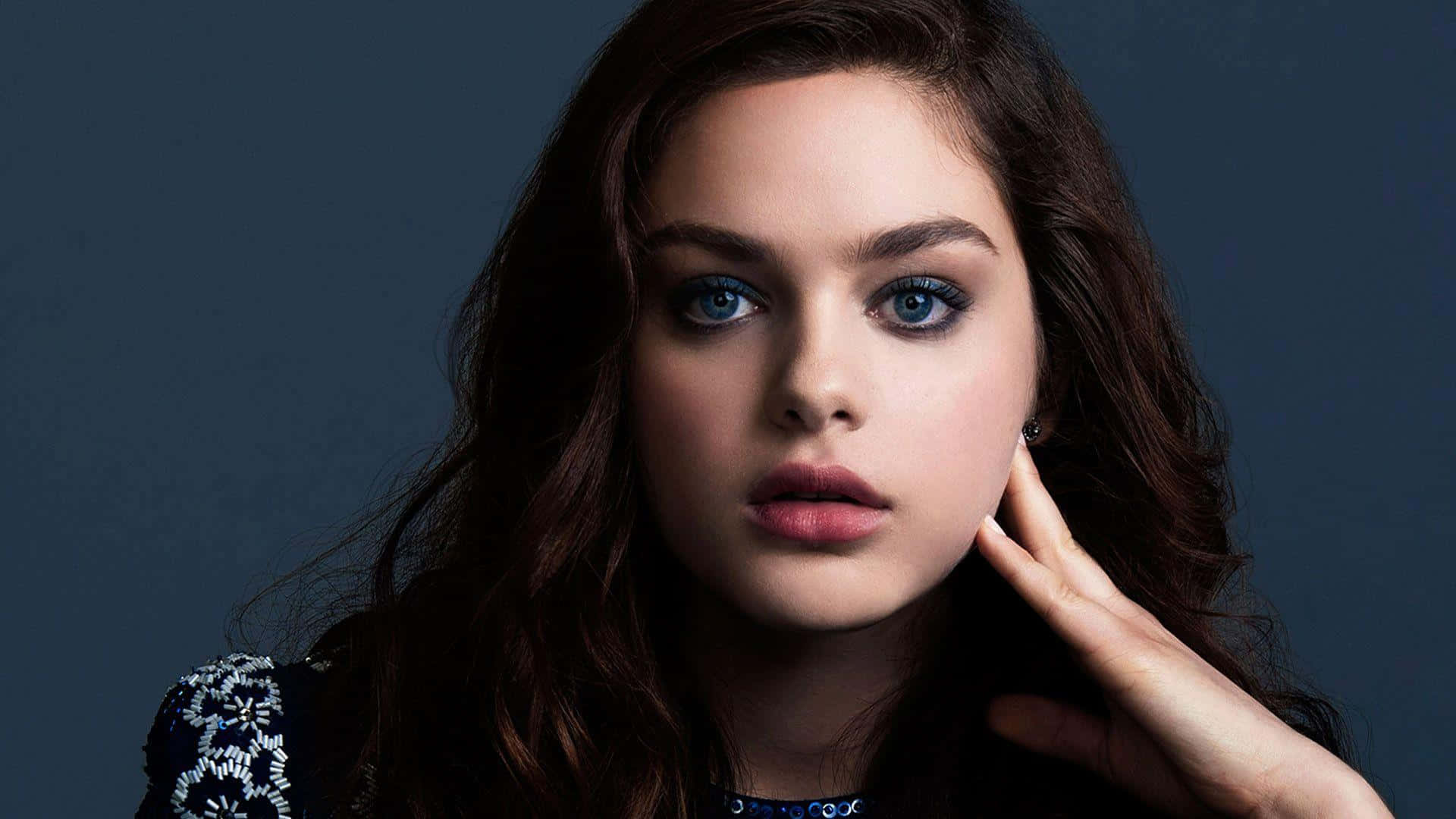 Actress Odeya Rush On The Red Carpet Wallpaper