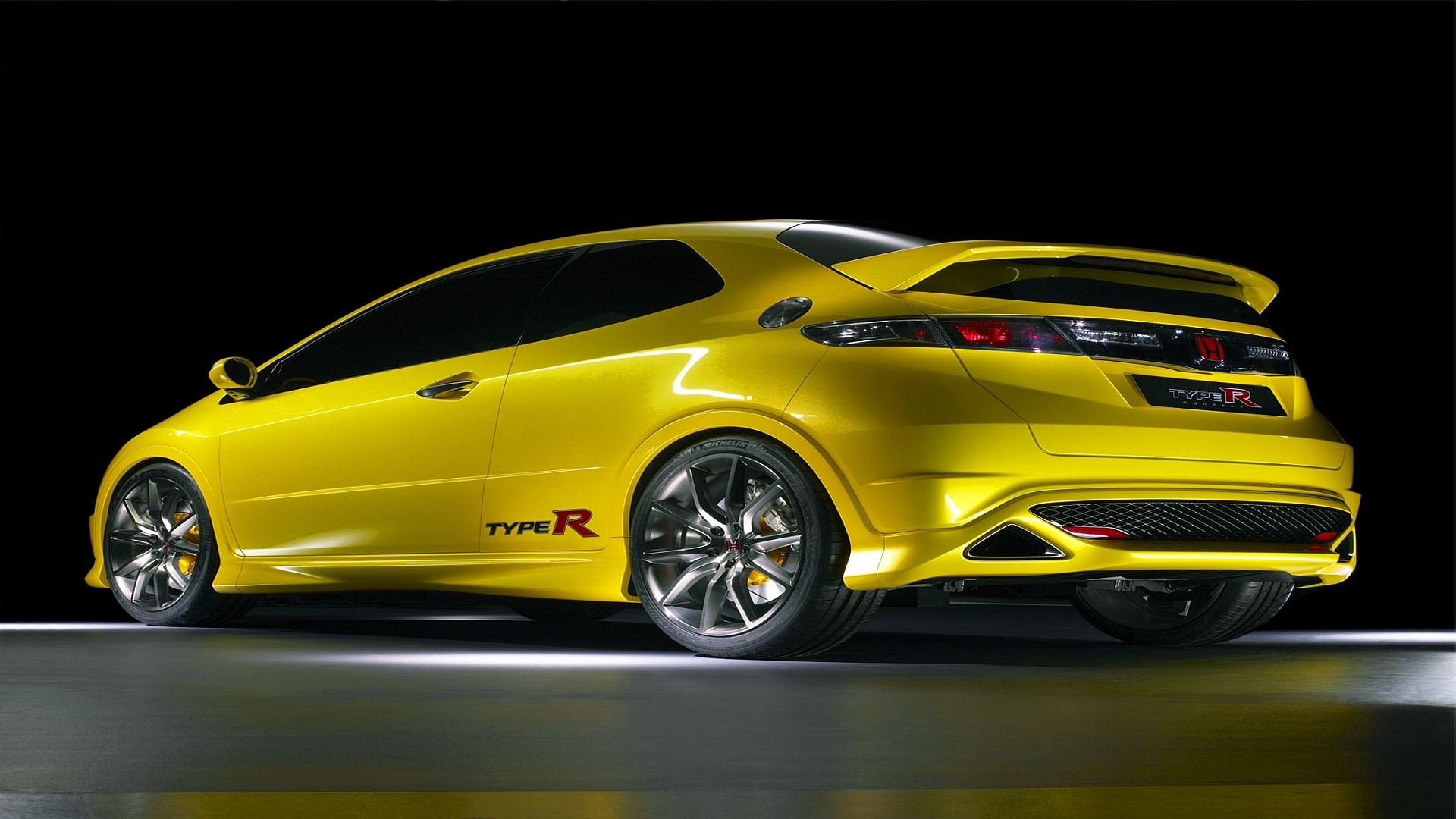 Honda Civic Sports Car Yellow Color Wallpaper HD