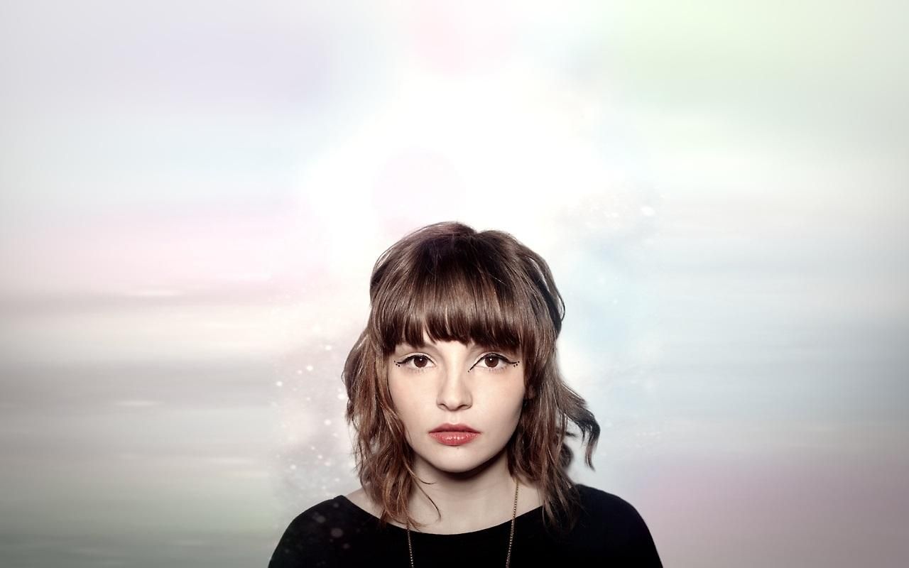 Chvrches Lauren Mayberry Wallpaper