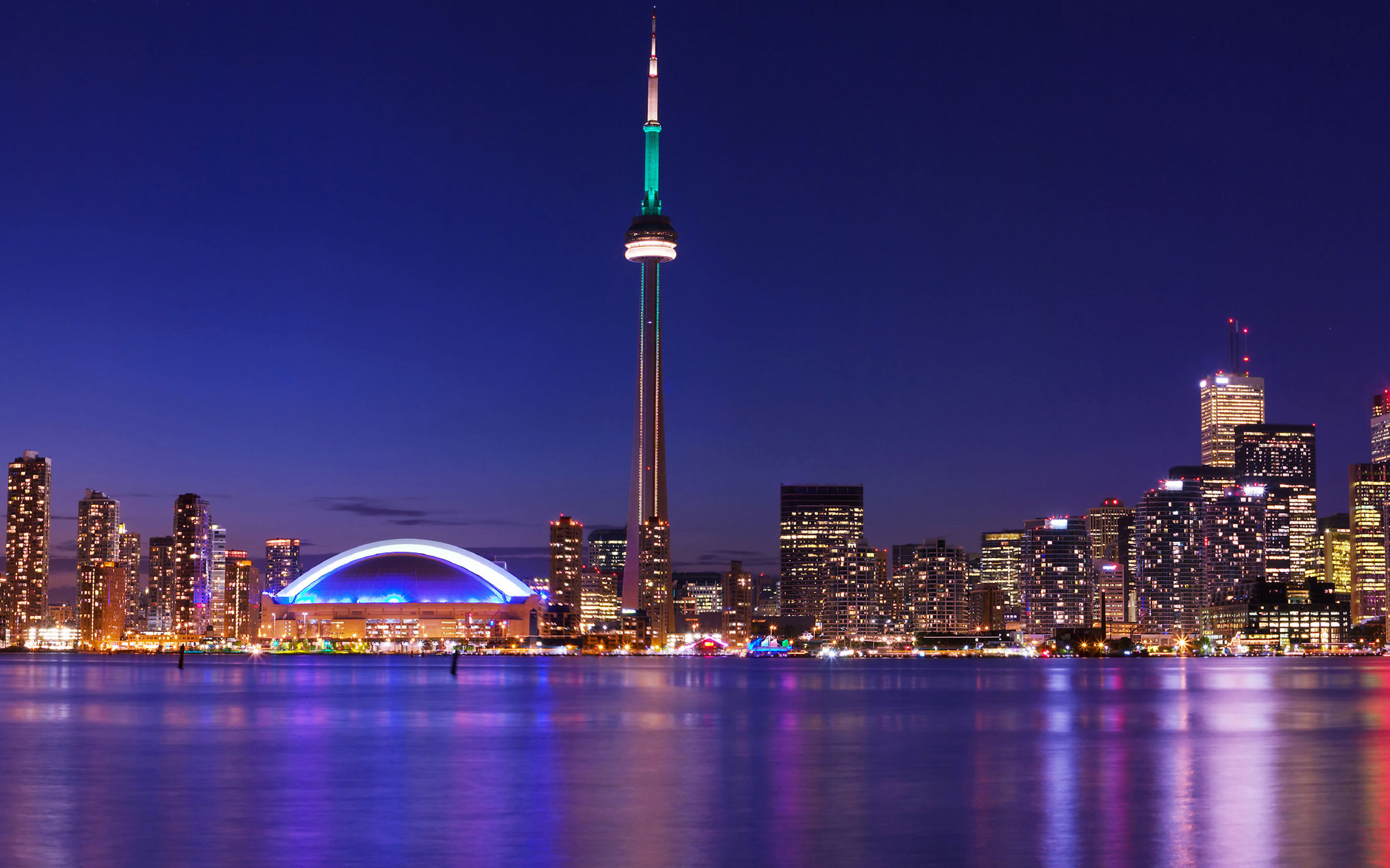 Stunningly Beautiful Pictures Of The Toronto Skyline Lash