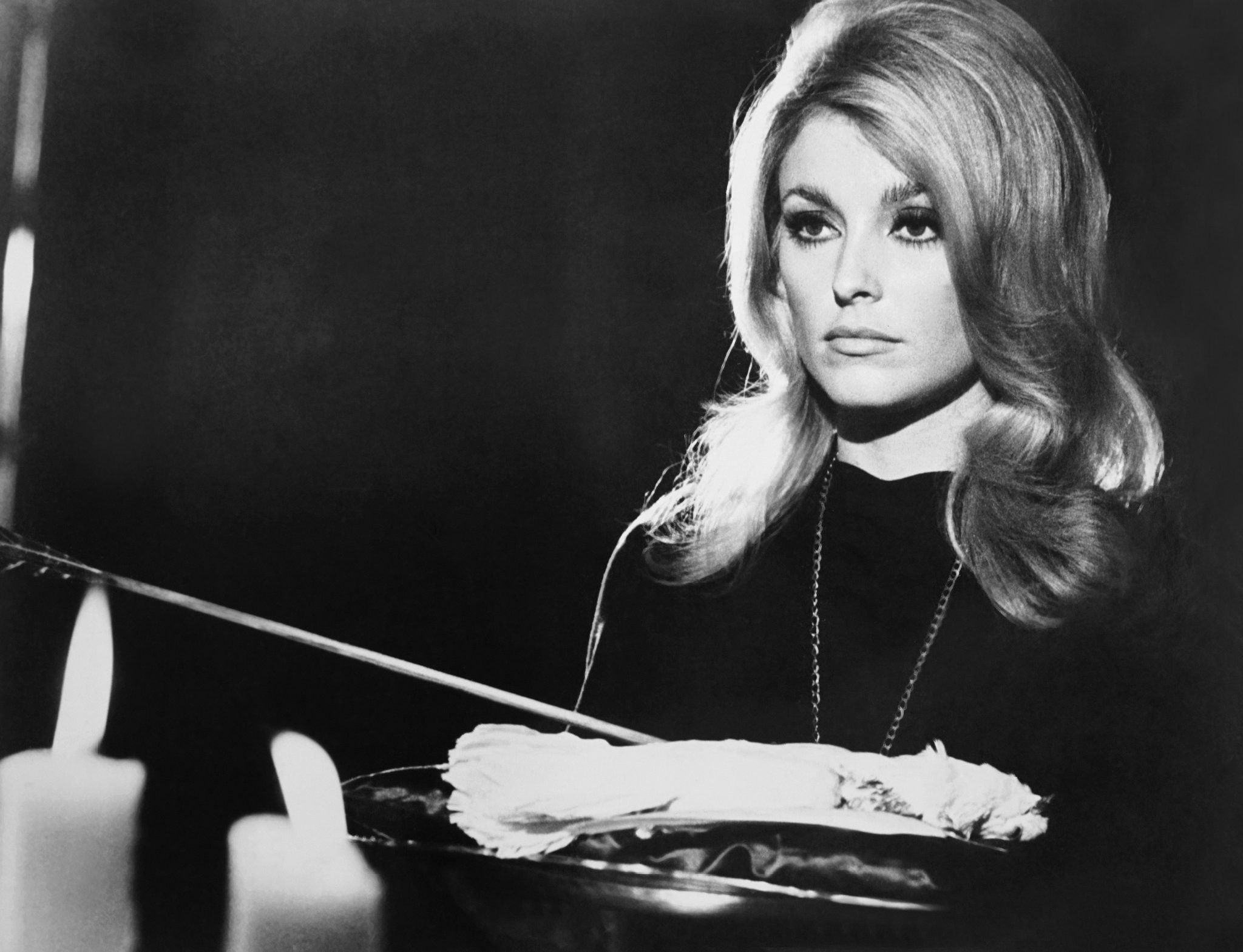 Sharon Tate Wallpaper
