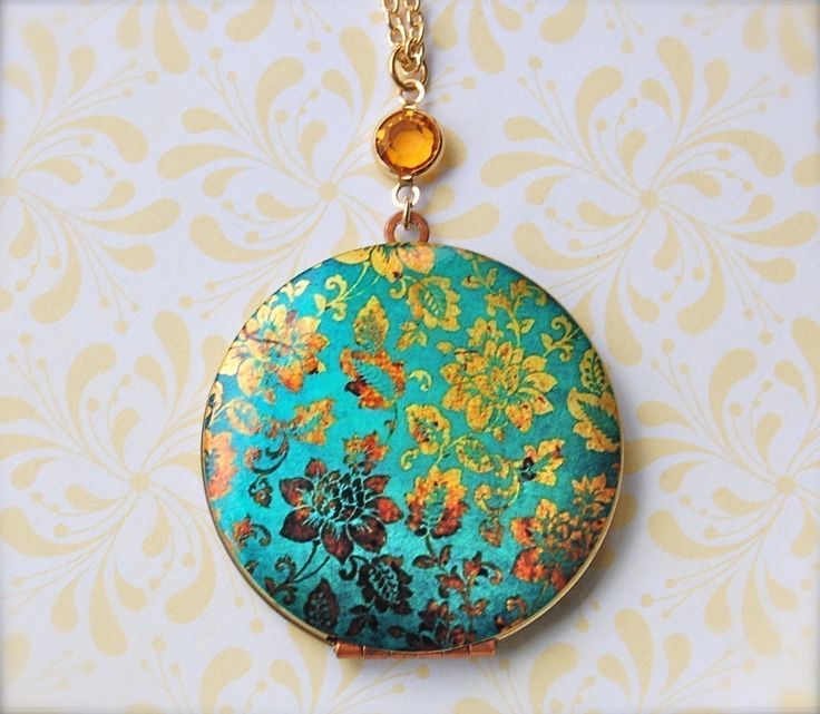 Vintage Locket Necklace With Turquoise And Gold Floral Wallpaper Print