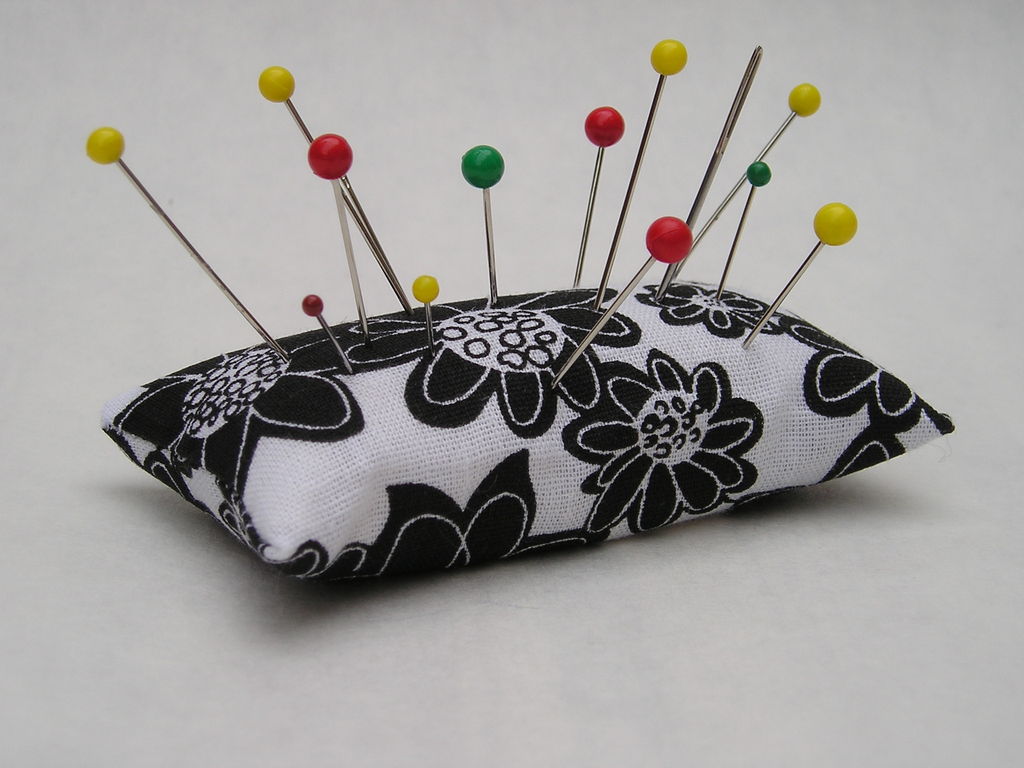 Emery Pincushion Keeps Pins And Needles Sharp Sew Useful Entry