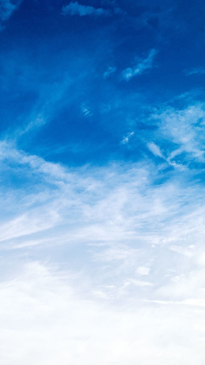 Clouds And Blue Sky Sunny Day Wallpaper
