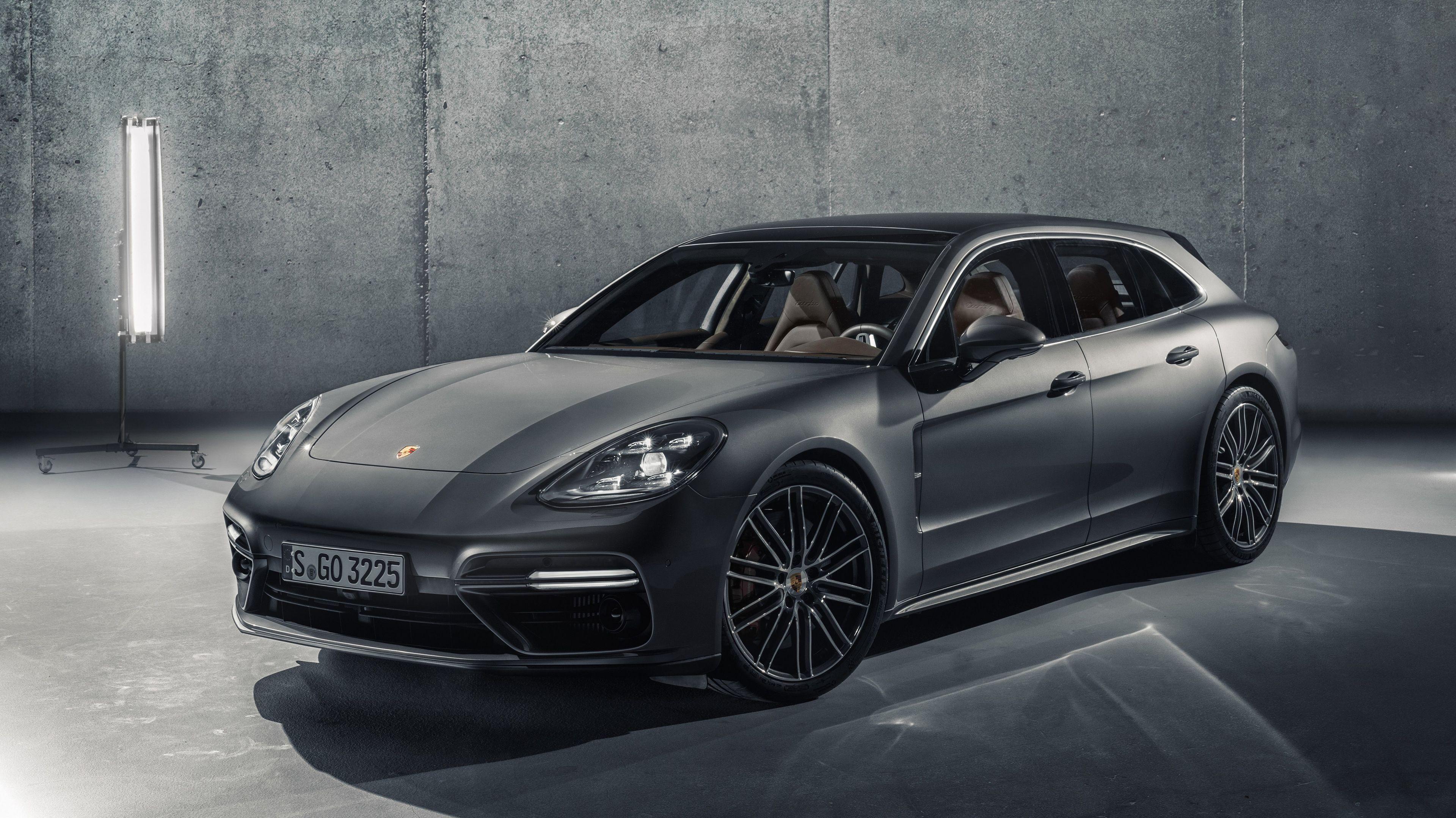 Porsche Panamera Sport Turismo Wallpaper