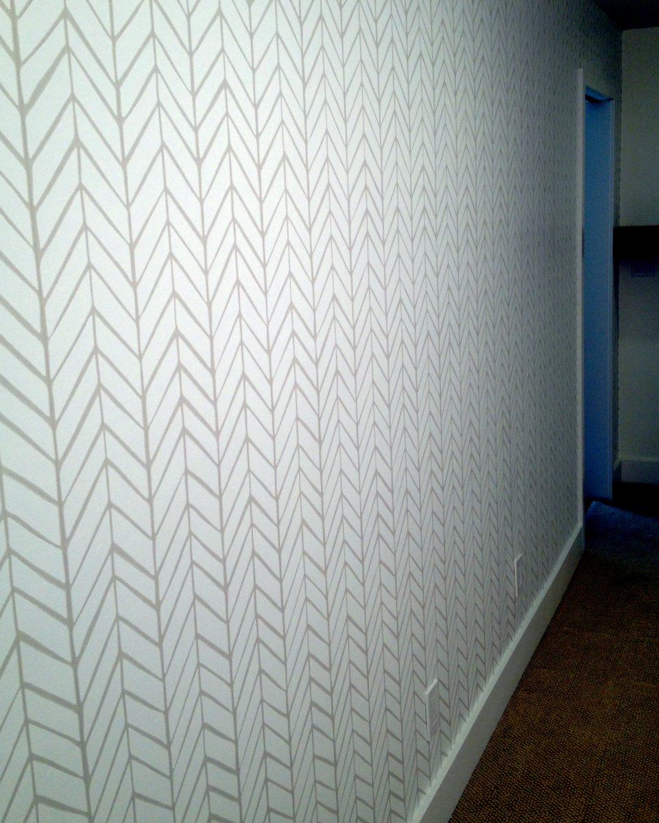 Wallpaper Installed Serena Lily Feather Bone Location Point