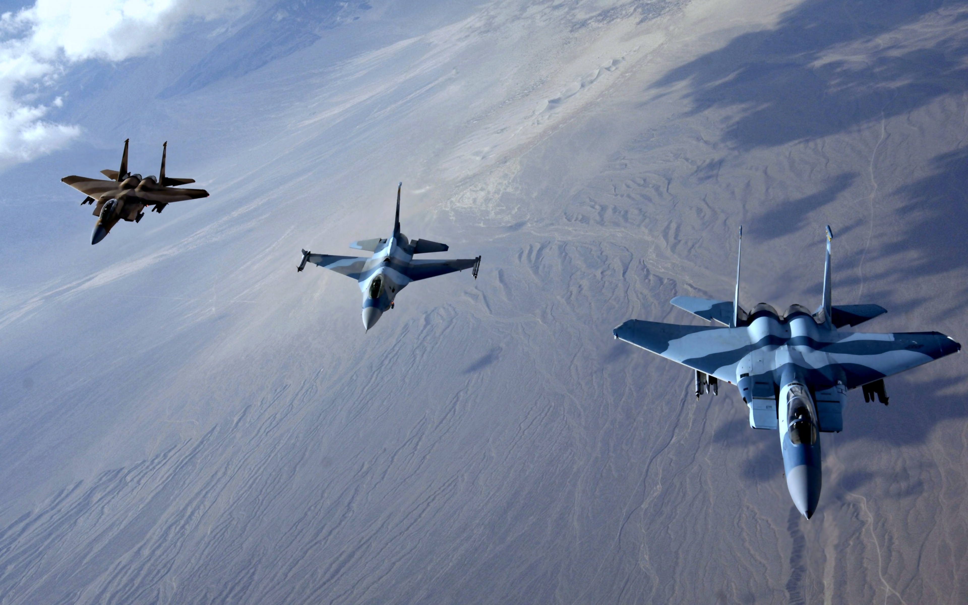 High Resolution Military Aircraft Wallpaper