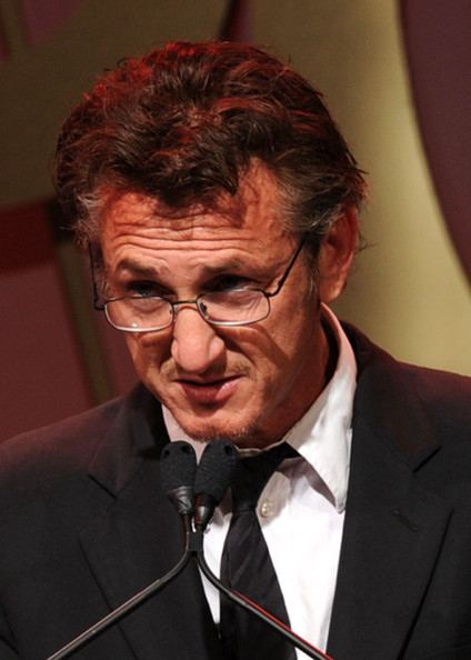 Sean Penn Actor Accepts The Award Stanley Kramer