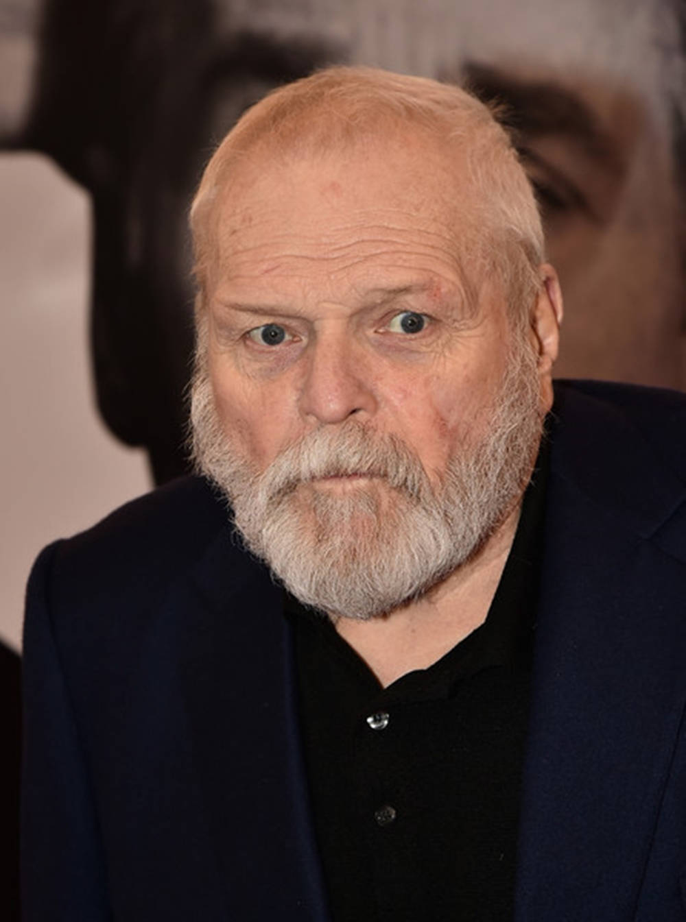 Brian Dennehy Gray Beard And Black Shirt Wallpaper