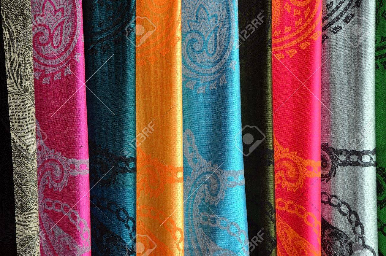 [41+] Scarf Backgrounds | WallpaperSafari