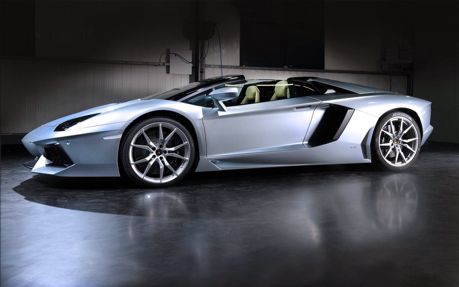 Lamborghini Aventador Lp New Wallpaper Universe