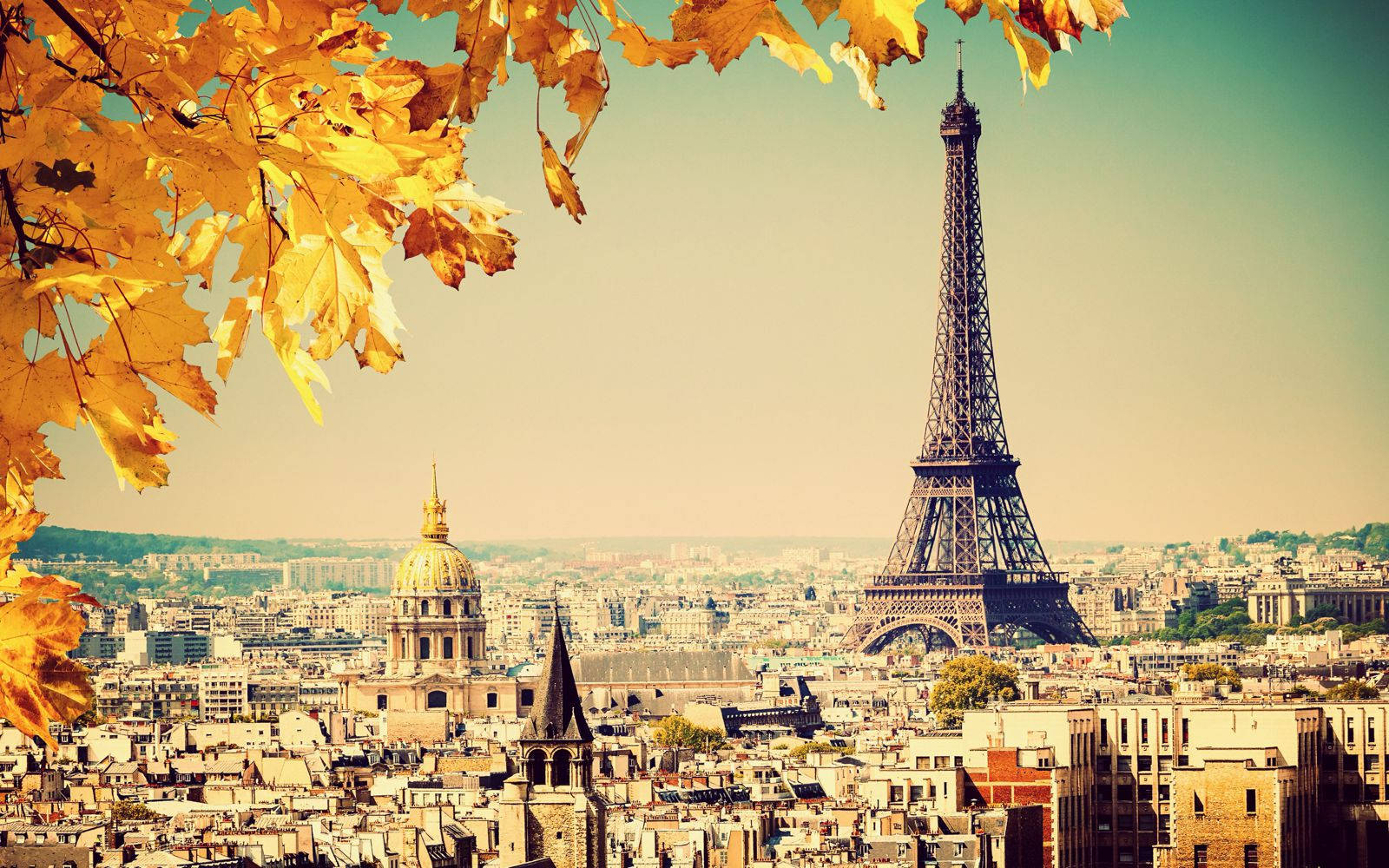 Travel Laptop Wallpaper