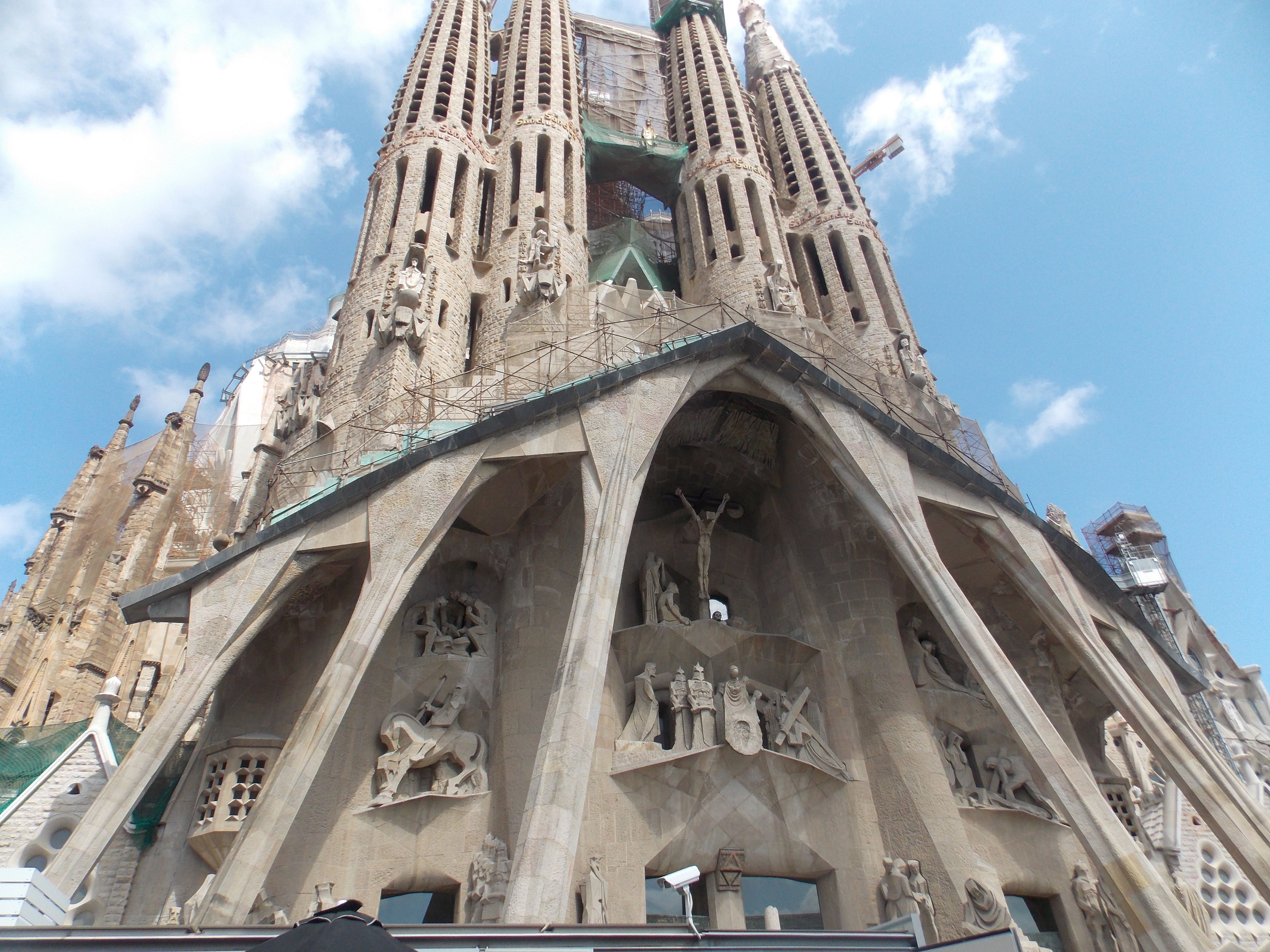 Sagrada Familia Cathedral Barcelona Wallpaper
