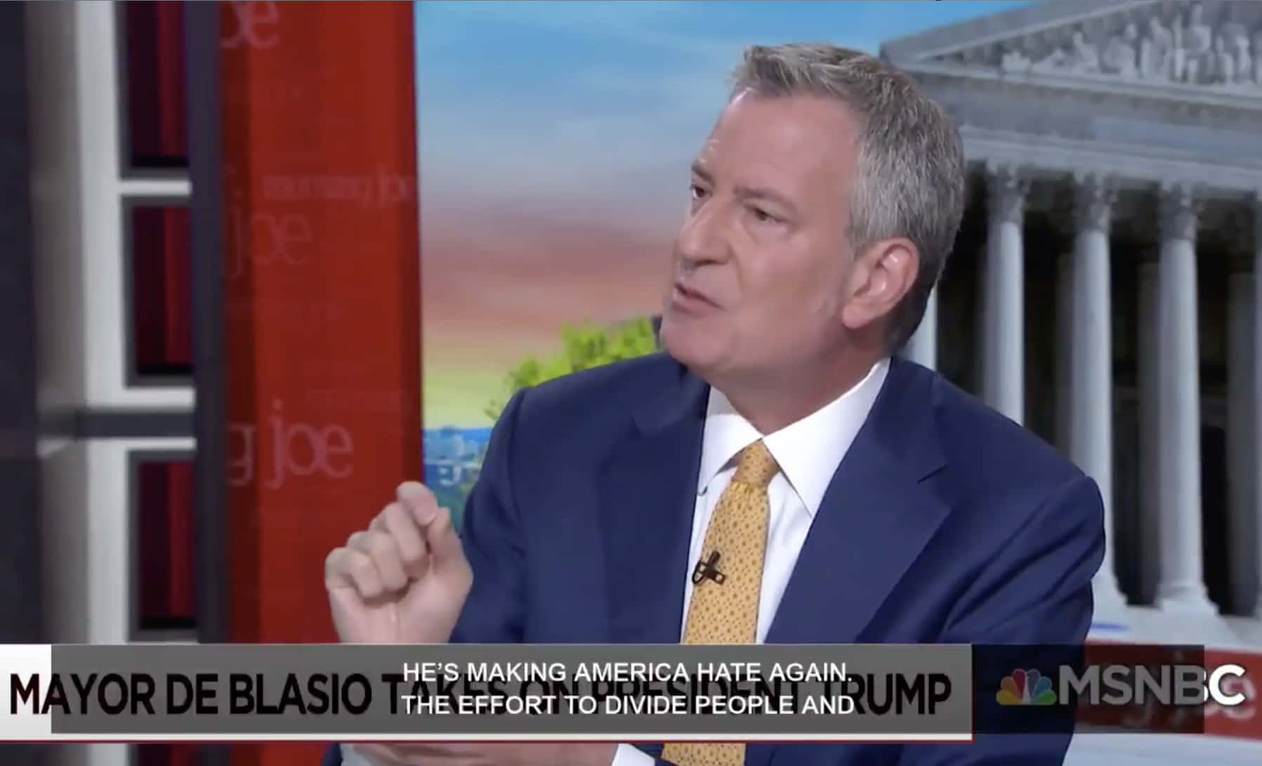 Bill De Blasio Being Intered Live Wallpaper