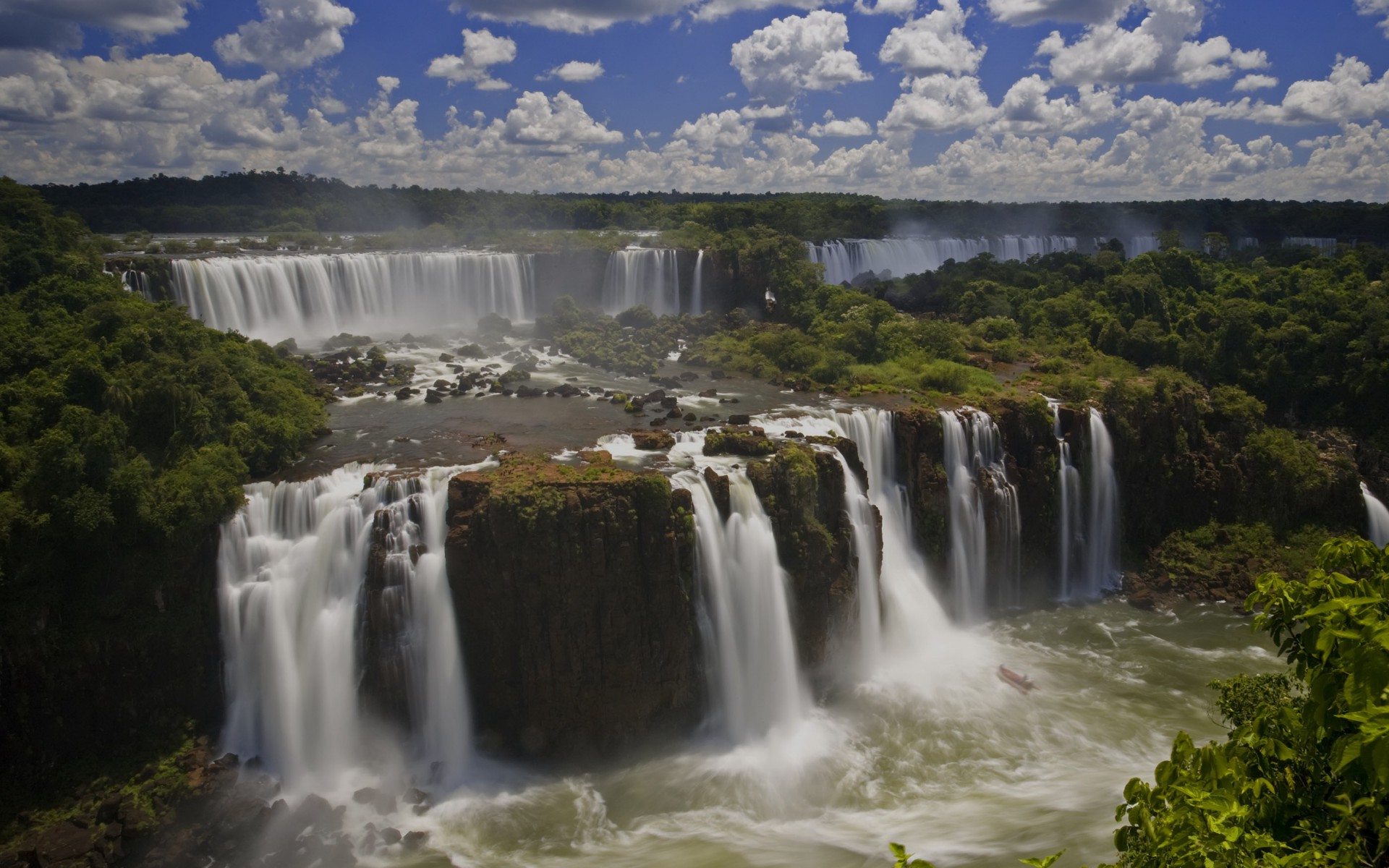 Wonderful Iguazu Falls Brazil Wallpaper