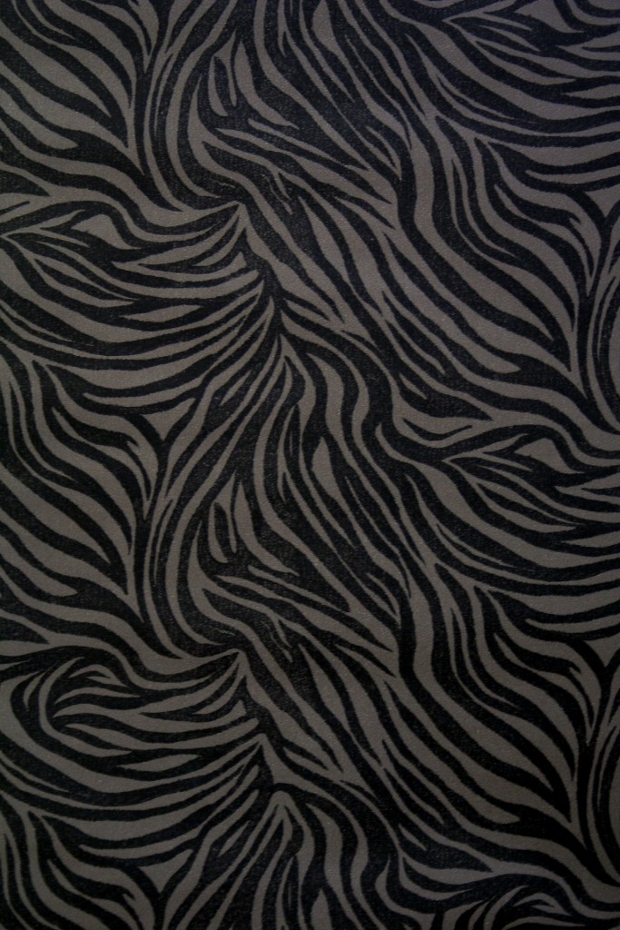 Contemporary Black Zebra Print Designer Wallpaper 1d10 Ic70607