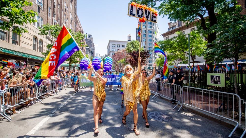 Watch Nyc Pride March On Hulu And More Lgbtq Parades Wwd