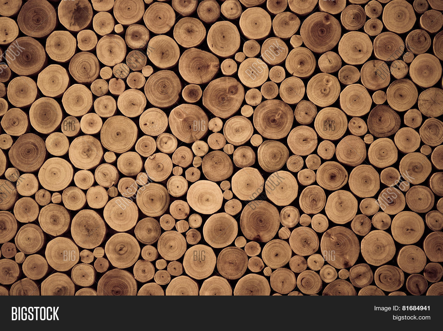 Nền gỗ tròn là sự lựa chọn hoàn hảo cho bất kỳ bức ảnh nào với sự ấm áp và mộc mạc của gỗ. Hãy xem hình ảnh này để trải nghiệm cảm giác tự nhiên tuyệt vời của nền gỗ tròn.