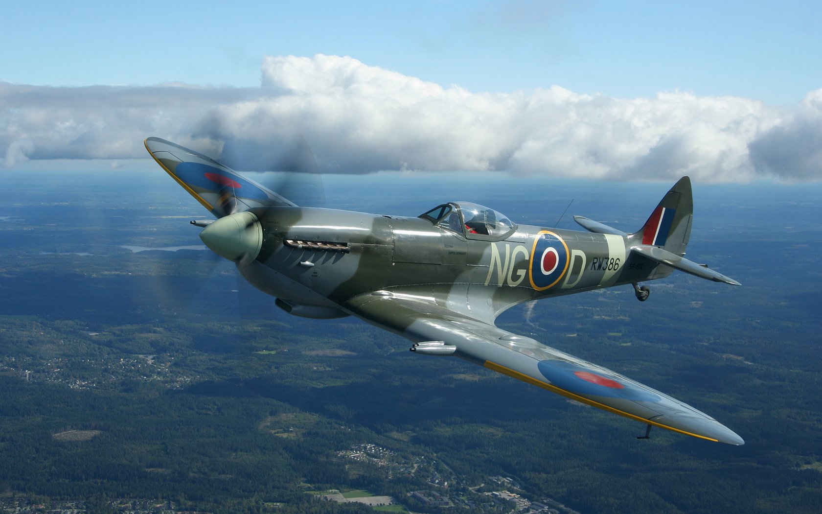 Spitfire Wallpaper HD Supermarine Spitfire aircraft plane clouds