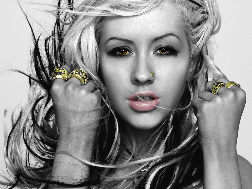 Charming Pretty Girl Christina Aguilera Wallpaper