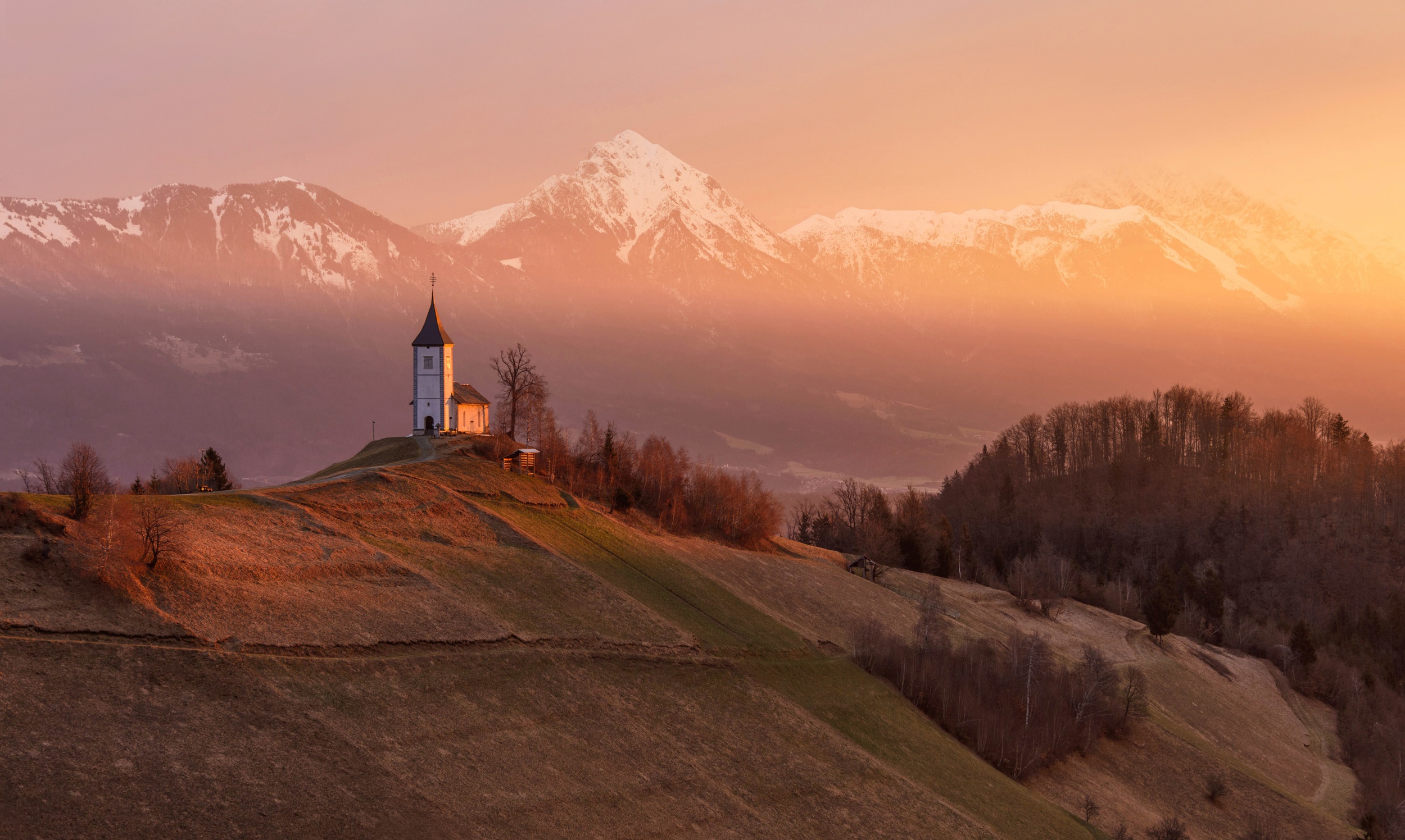 Religious Church HD Wallpaper