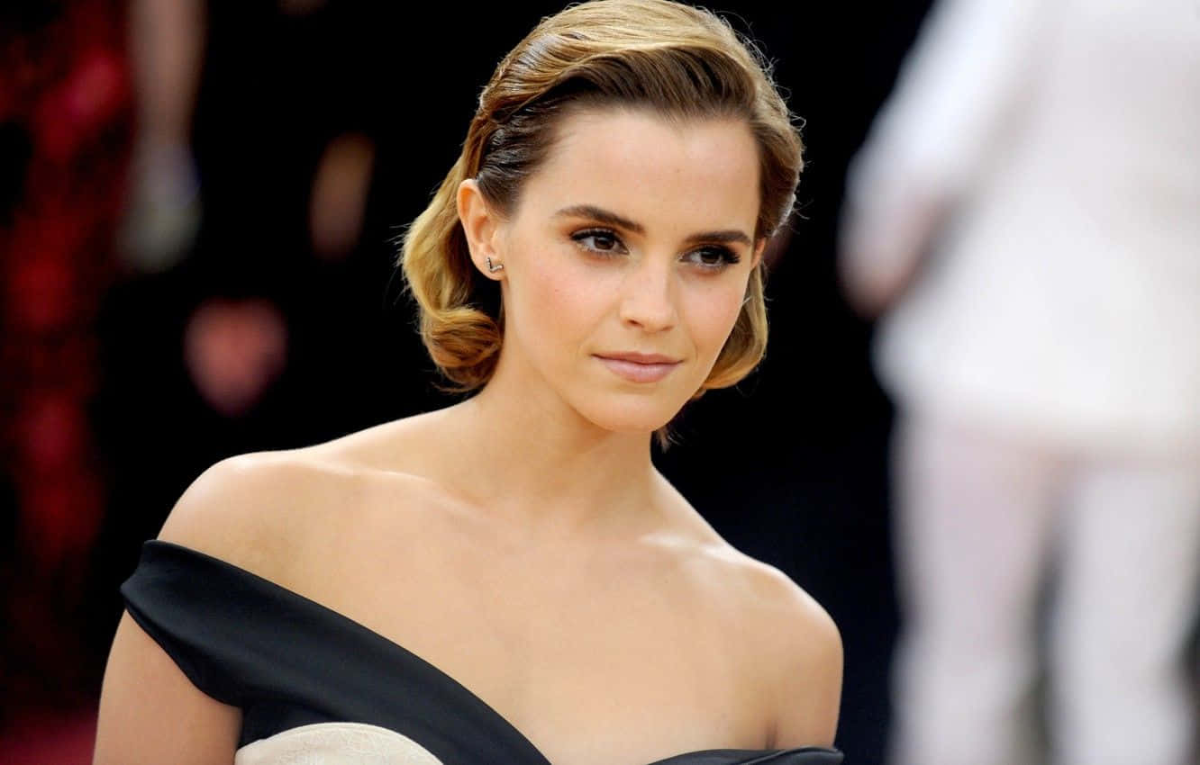 Stylish Attendees Seen At The Met Gala Wallpaper