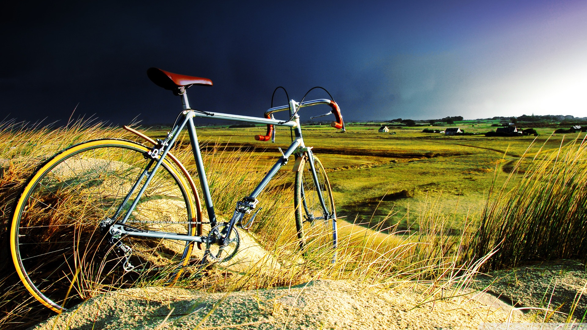 Vintage Bicycle In The Storm Wallpaper