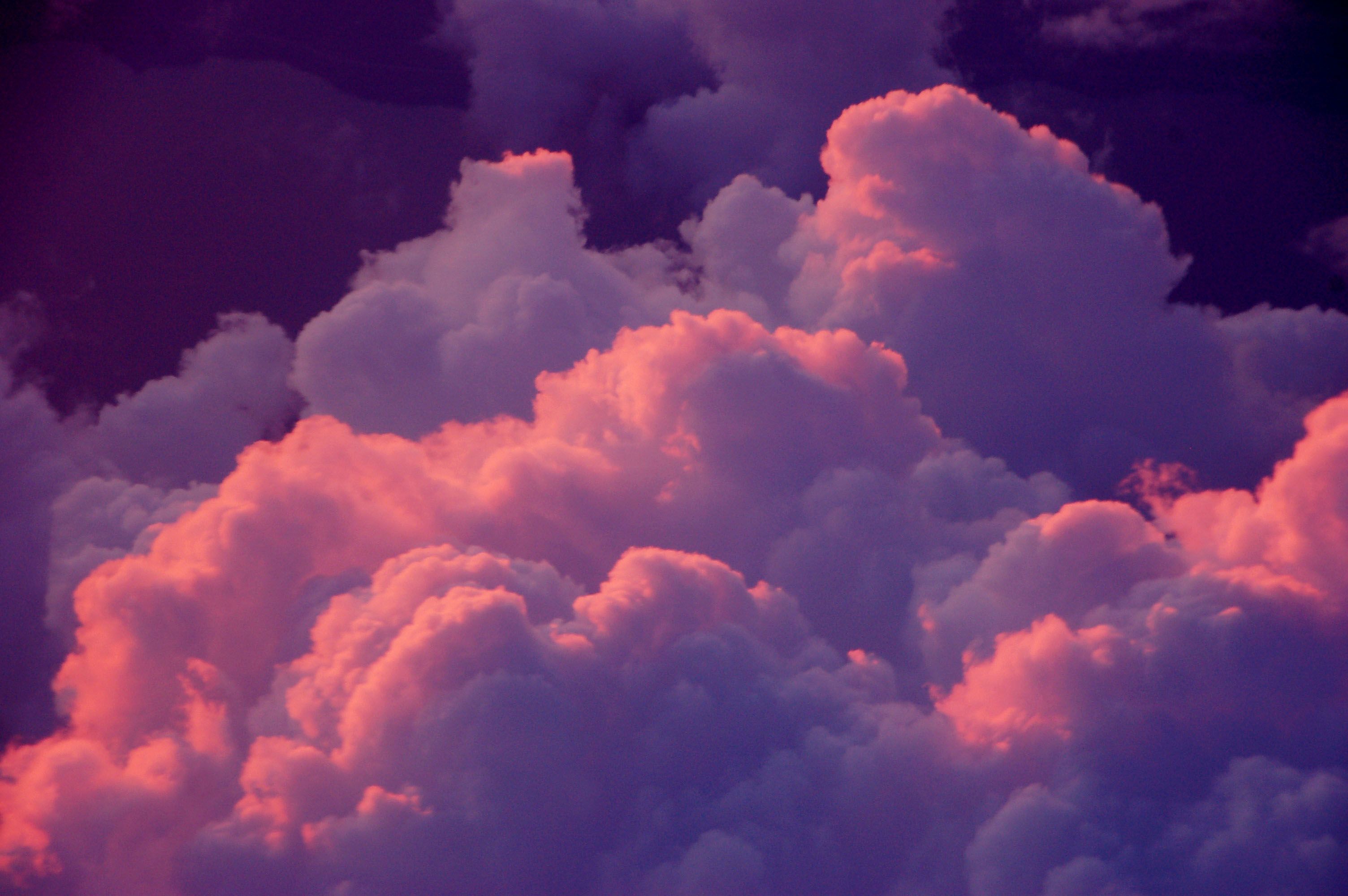 Perfect Sky Childrens Cloud wallpaper in pink | I Love Wallpaper