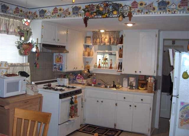 kitchen wallpaper borders with the wallpaper border 640x460