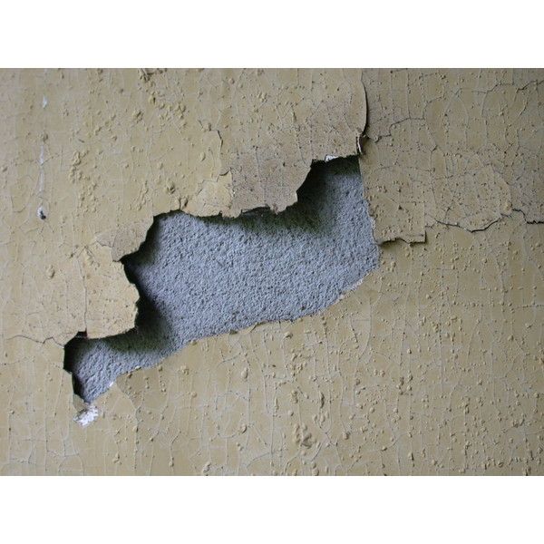 ImageAfter photos crack tear wallpaper wall paper karton rip