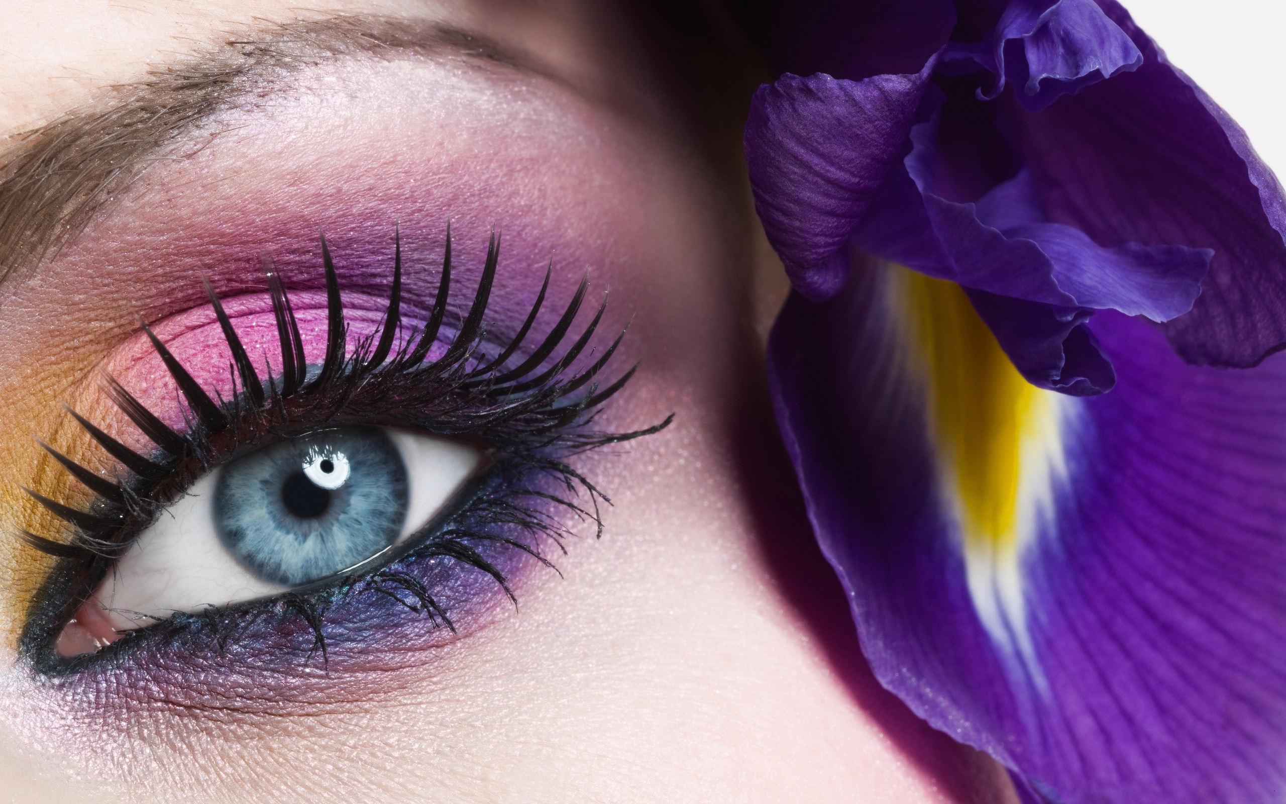 Beautiful Eye Makeup HD Wallpaper