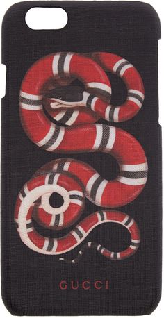 96+] Gucci Snake Wallpaper on WallpaperSafari