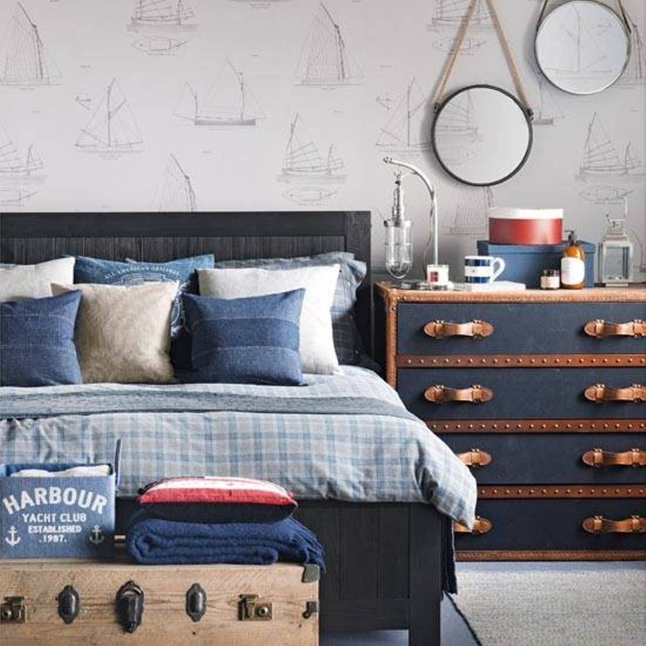 Nautical Themed Bedroom With Wallpaper In Tranquil