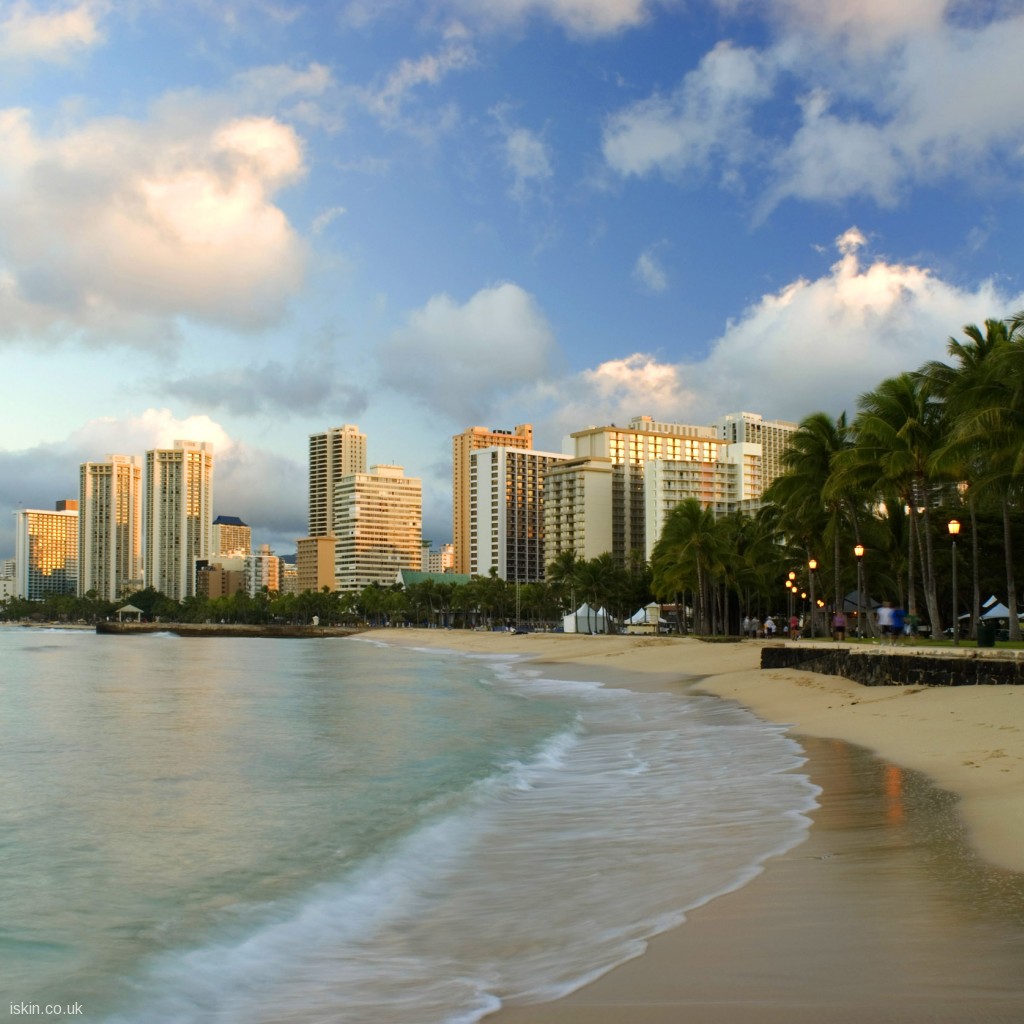 Waikiki Beach iPad Sized Wallpaper Early Morni