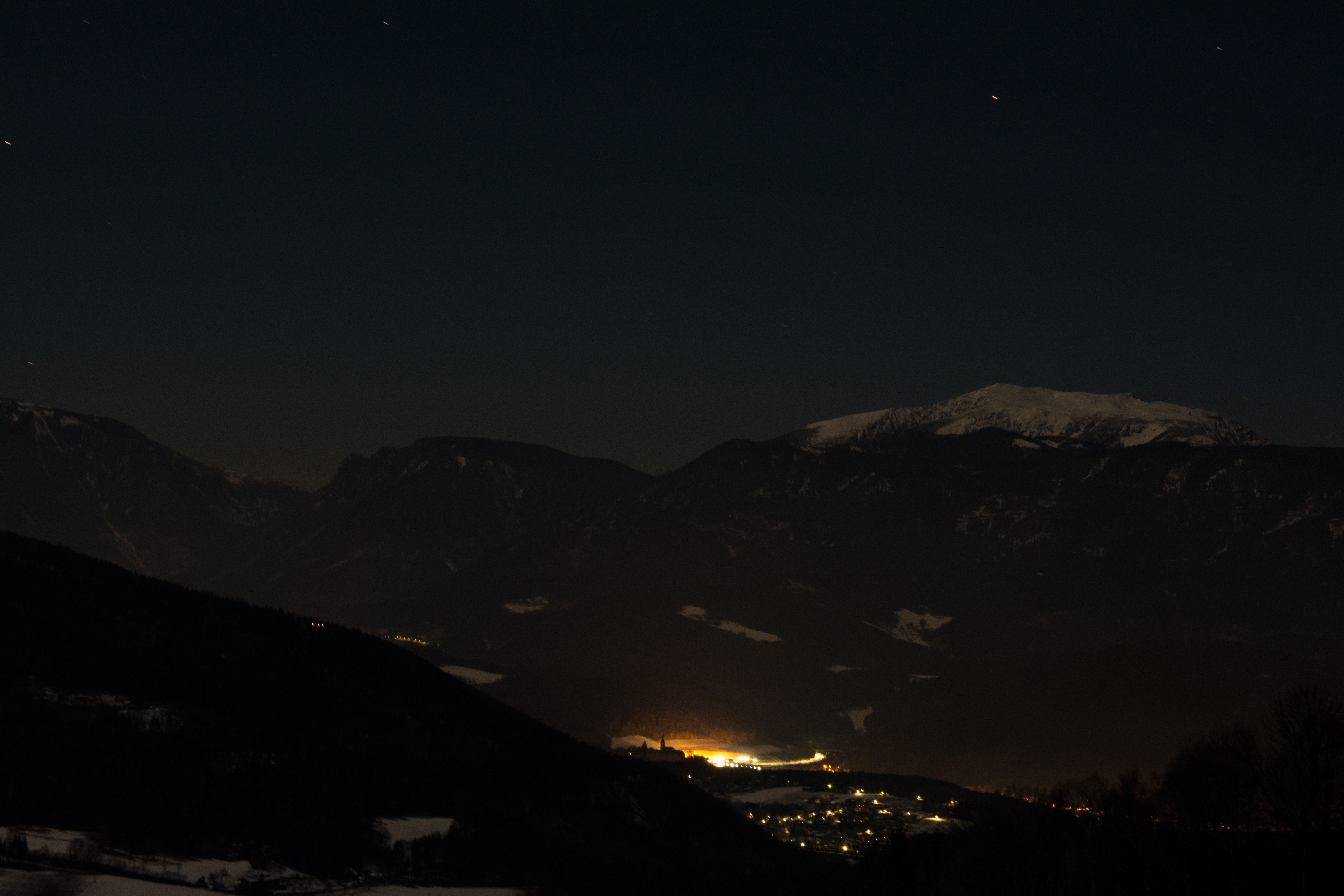 Night Stars Mountain Wallpaper