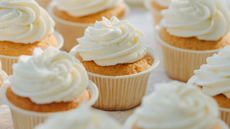 The Underrated Buttercream That Can Be Slathered On Almost Any Dessert Wallpaper