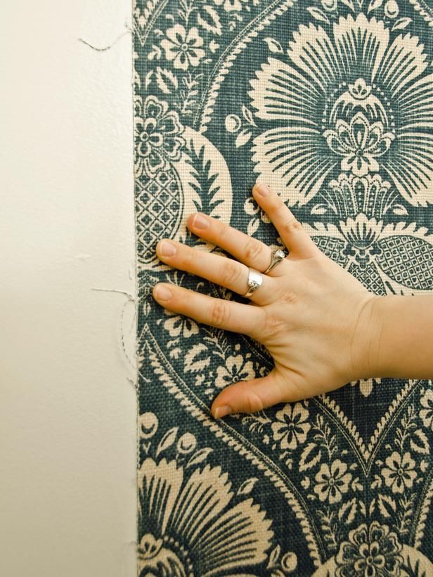 Hanging Starched Fabric Instead Of Wallpaper And Simply Peels Off When
