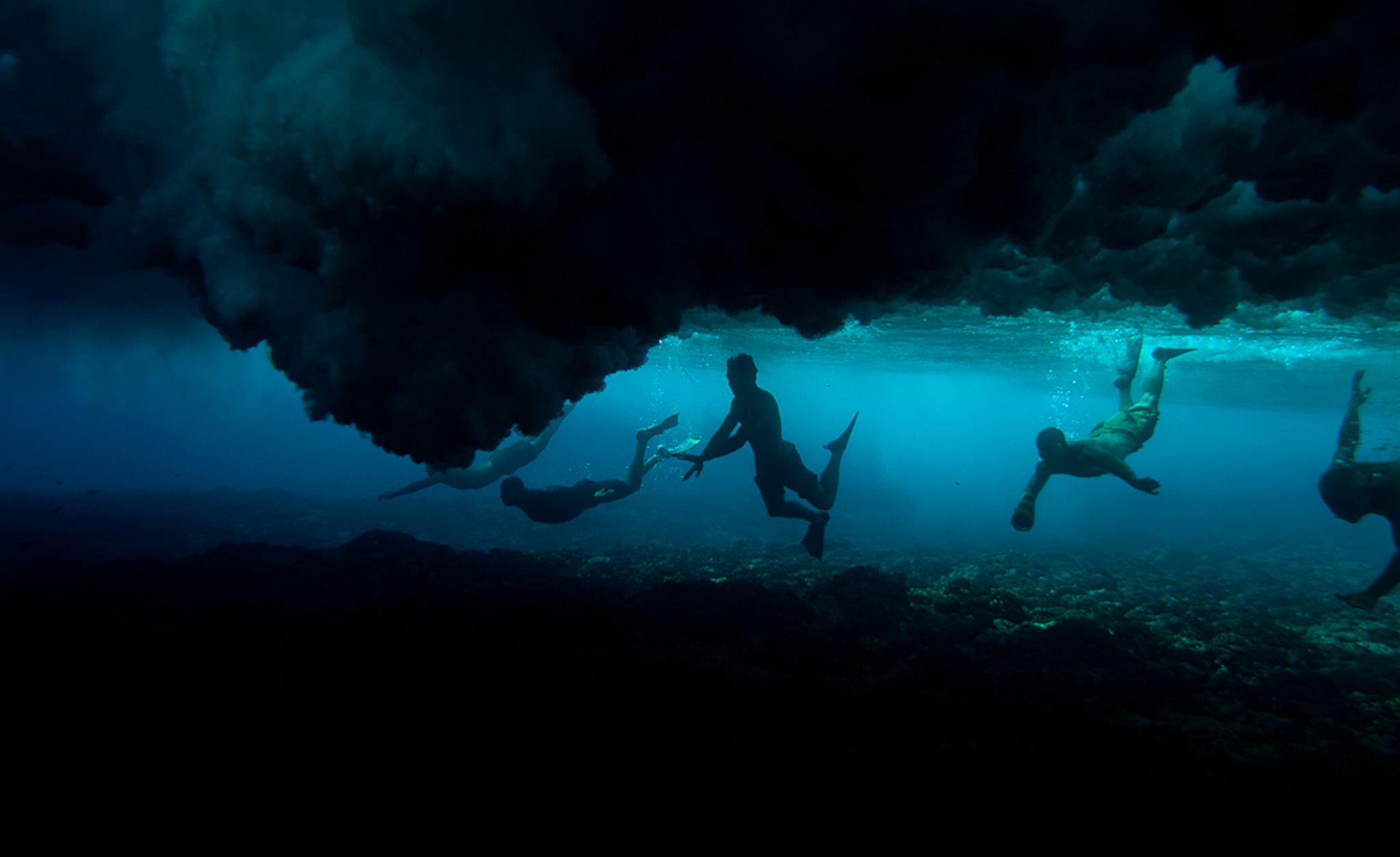 Underwater Photography Of Divers Wallpaper And Image