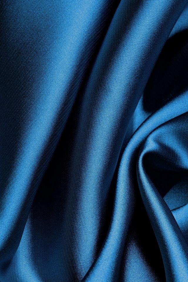 Blue Silk Fabric Texture iPhone 4s Wallpaper