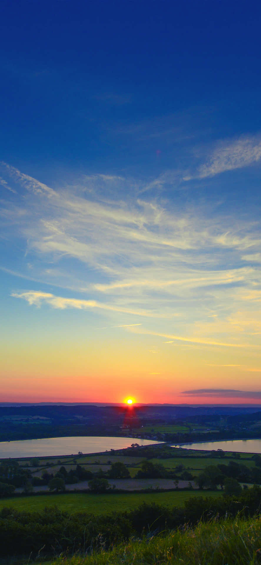 iPhone X Malibu Background Sunset From Mountain Wallpaper