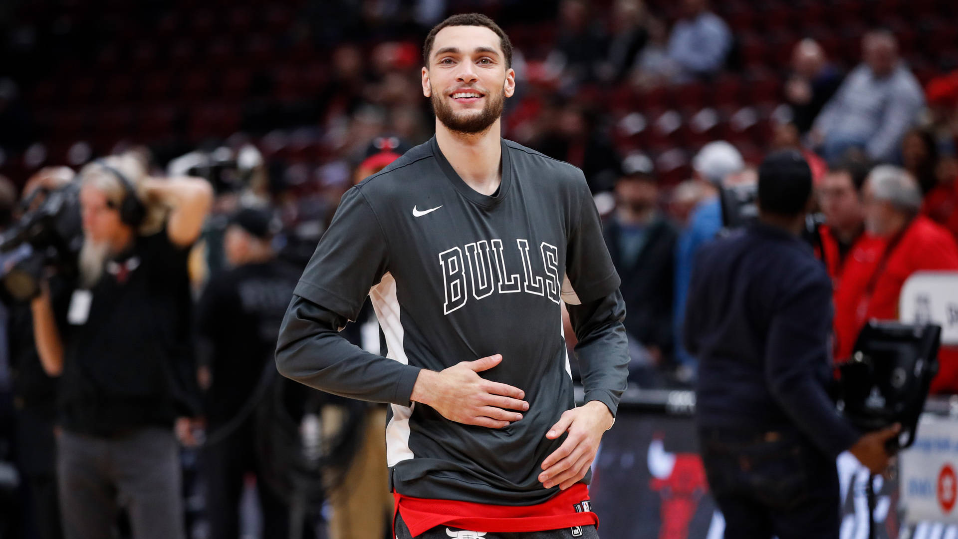 Lavine Wallpaper