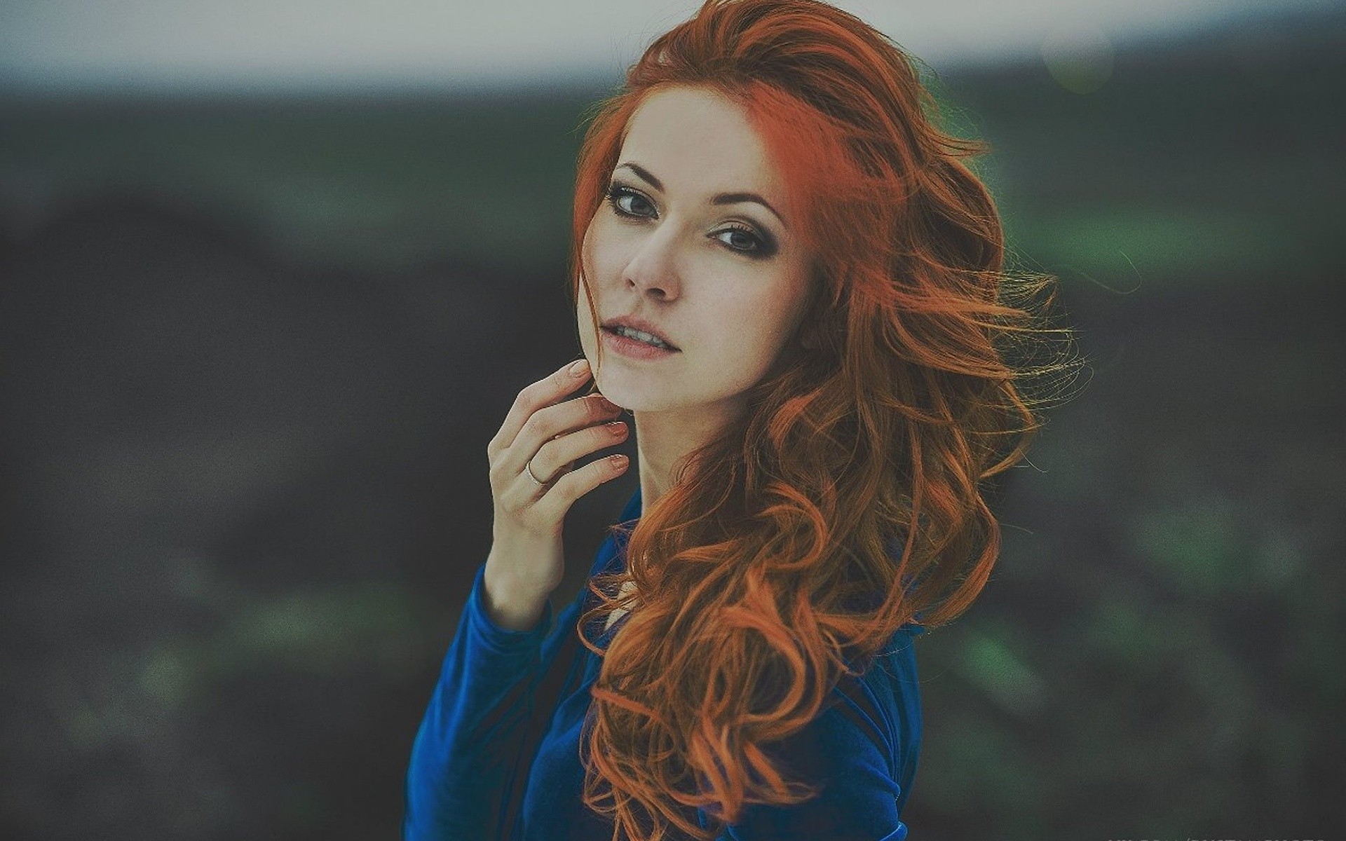 women redheads long hair models Wallpapers