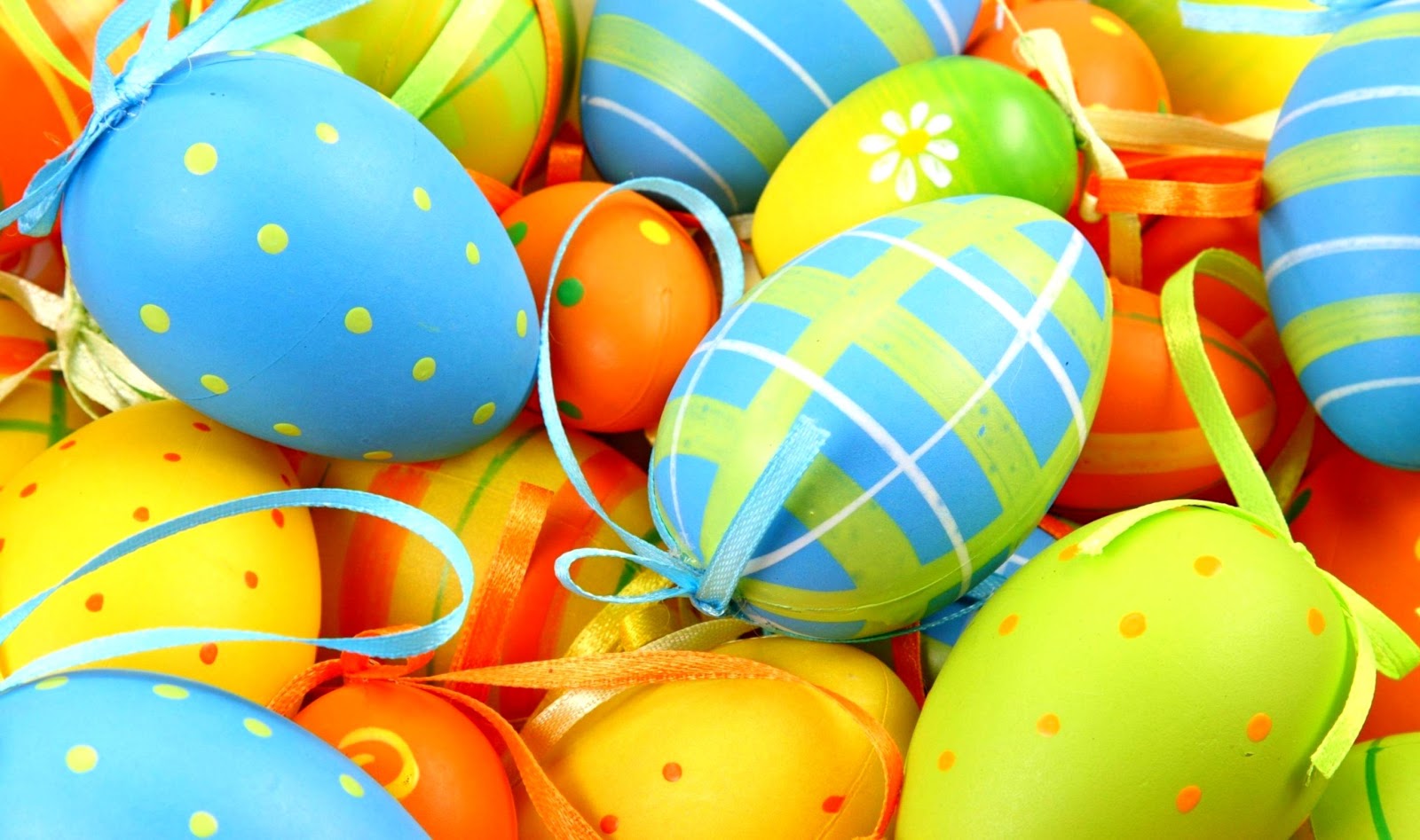 Easter Eggs Desktop Wallpaper Magazine