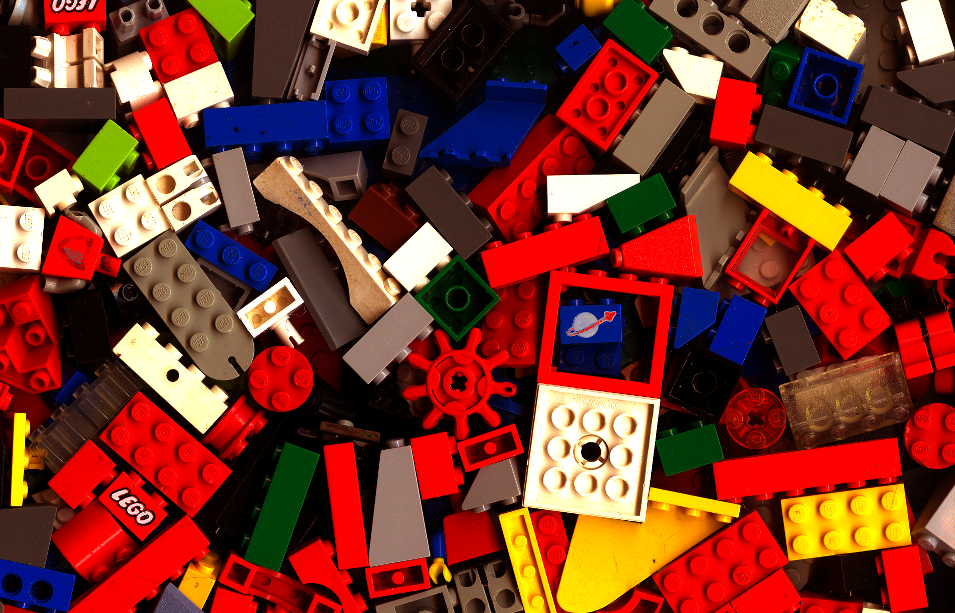 Lego Constructor HD Wallpaper