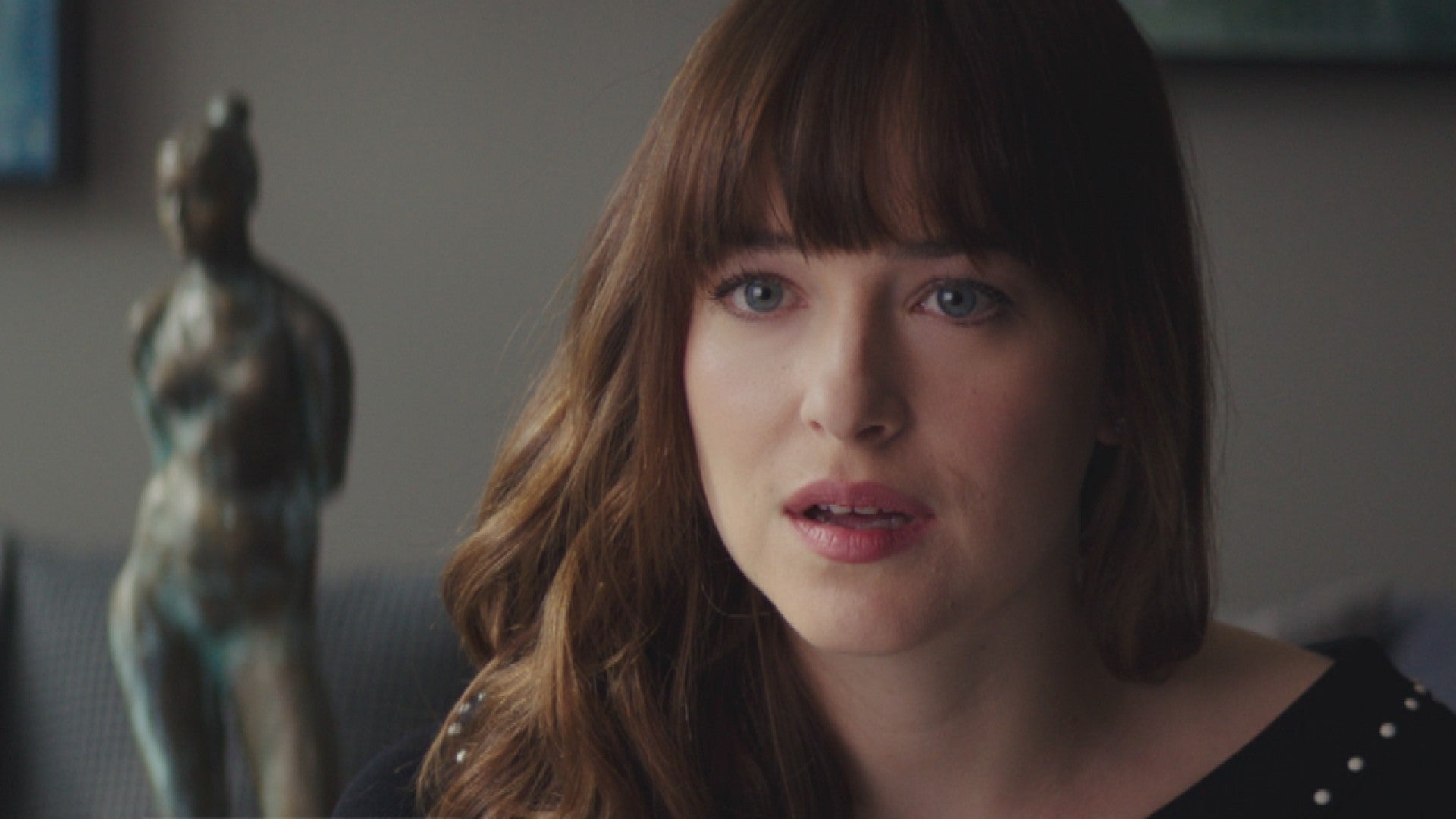 Fifty Shades D Trailer Reveals Anastasia Steele Is Pregnant