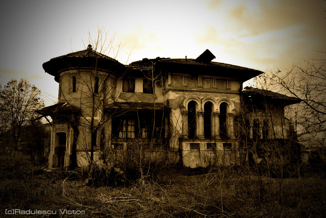 Beautiful Abandoned House By Csifer