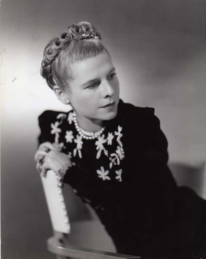Ruth Gordon American Film Actors HD Wallpaper And Photos