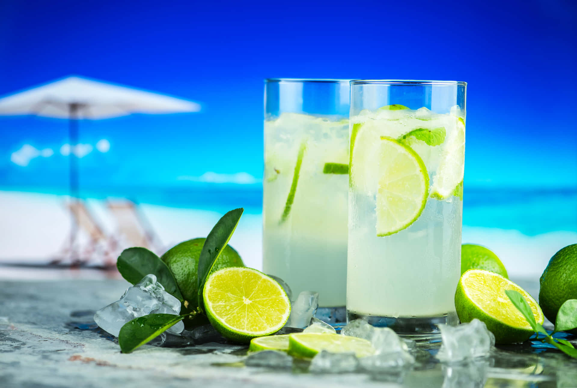Refreshing Splash Of Hydration Wallpaper