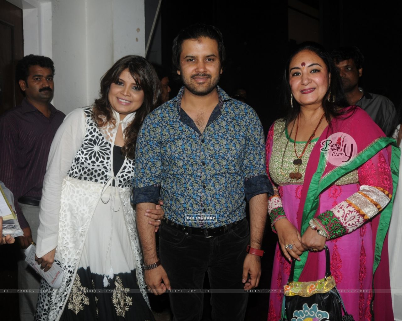 Wallpaper Jaspinder Narula With Javed Ali And A Friend At